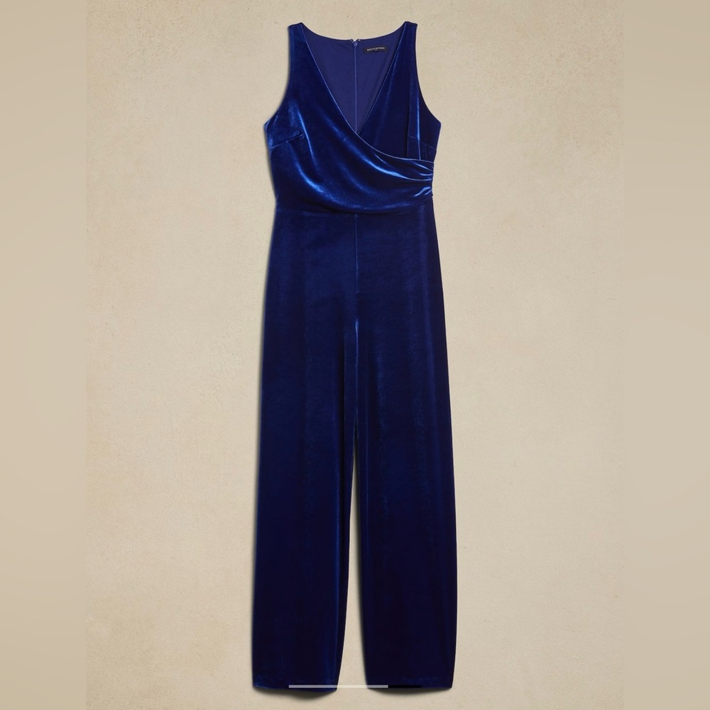 BANANA REPUBLIC VELVET JUMPSUIT - Picture 2 of 6
